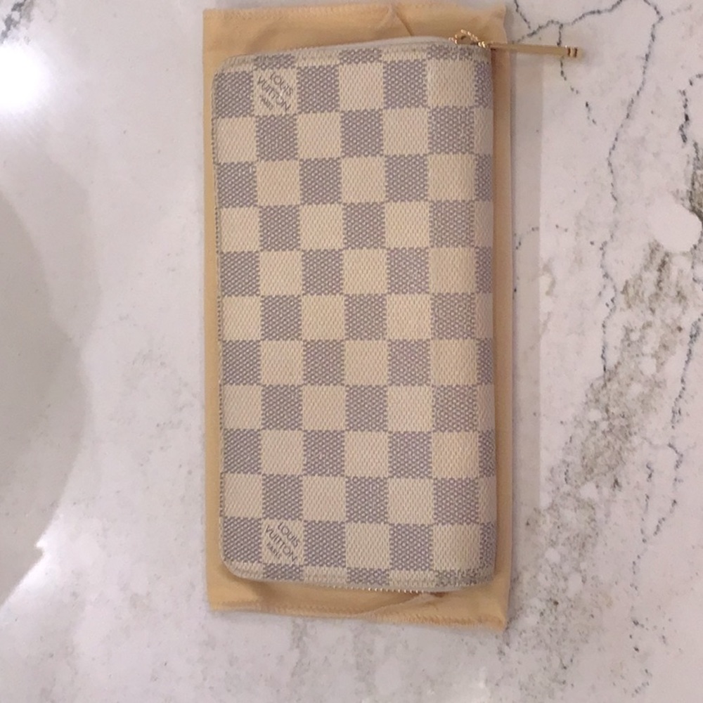 Louis Vuitton Zippy wallet Demir Azure